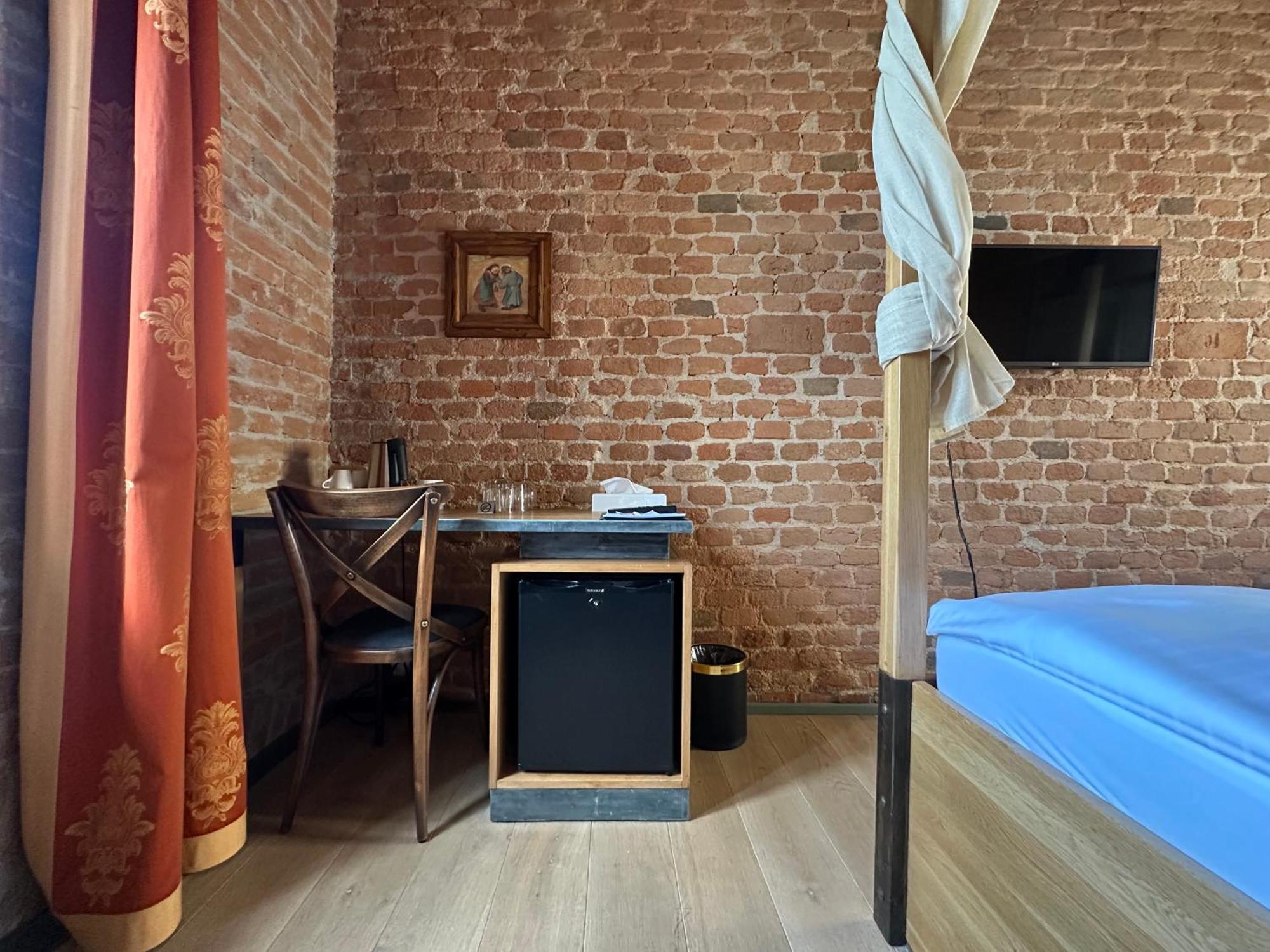 Hotel Mariansky Dvur Угерске-Градиште Экстерьер фото